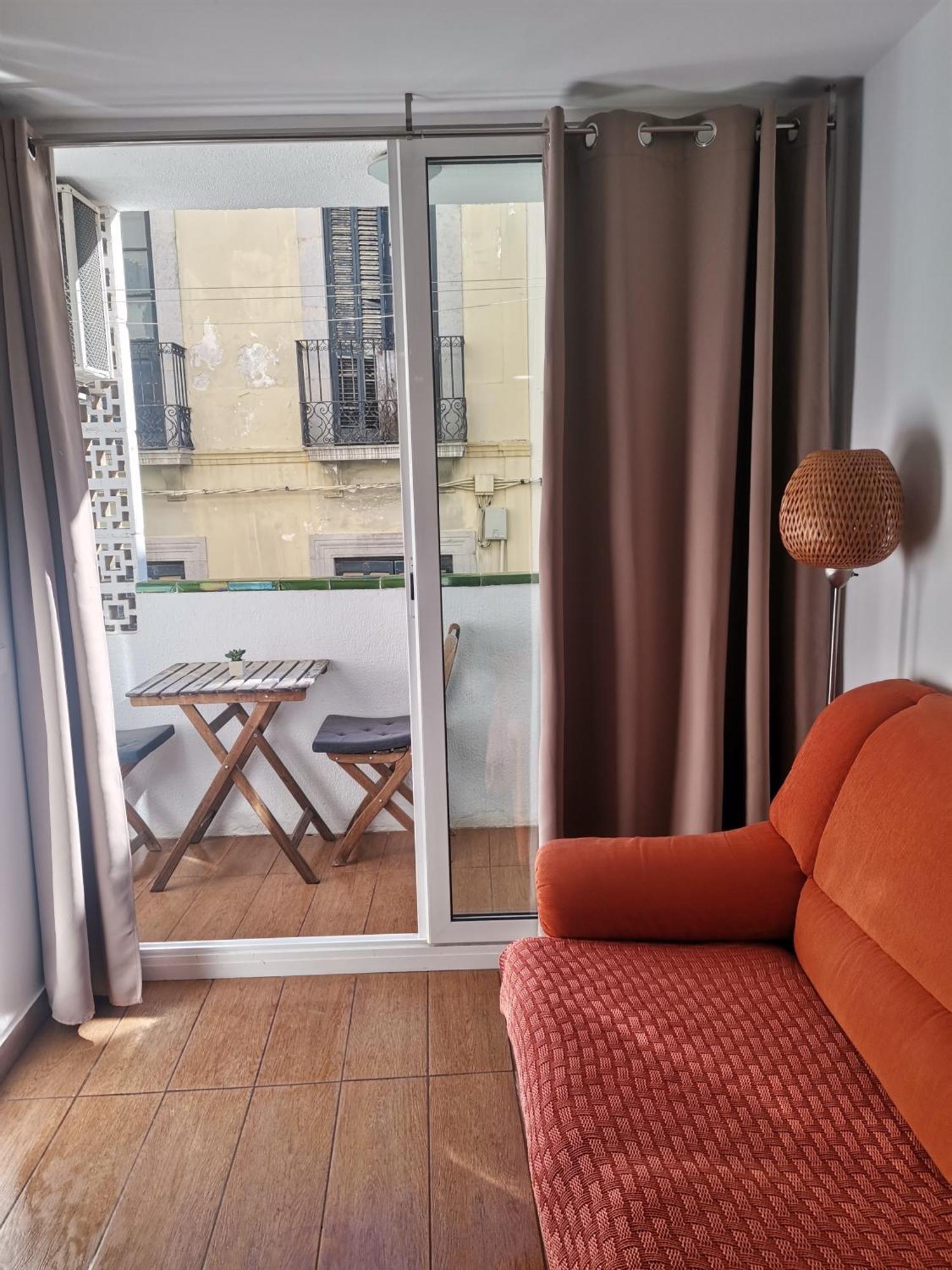 Apartamento Centrico En Calella Luaran gambar